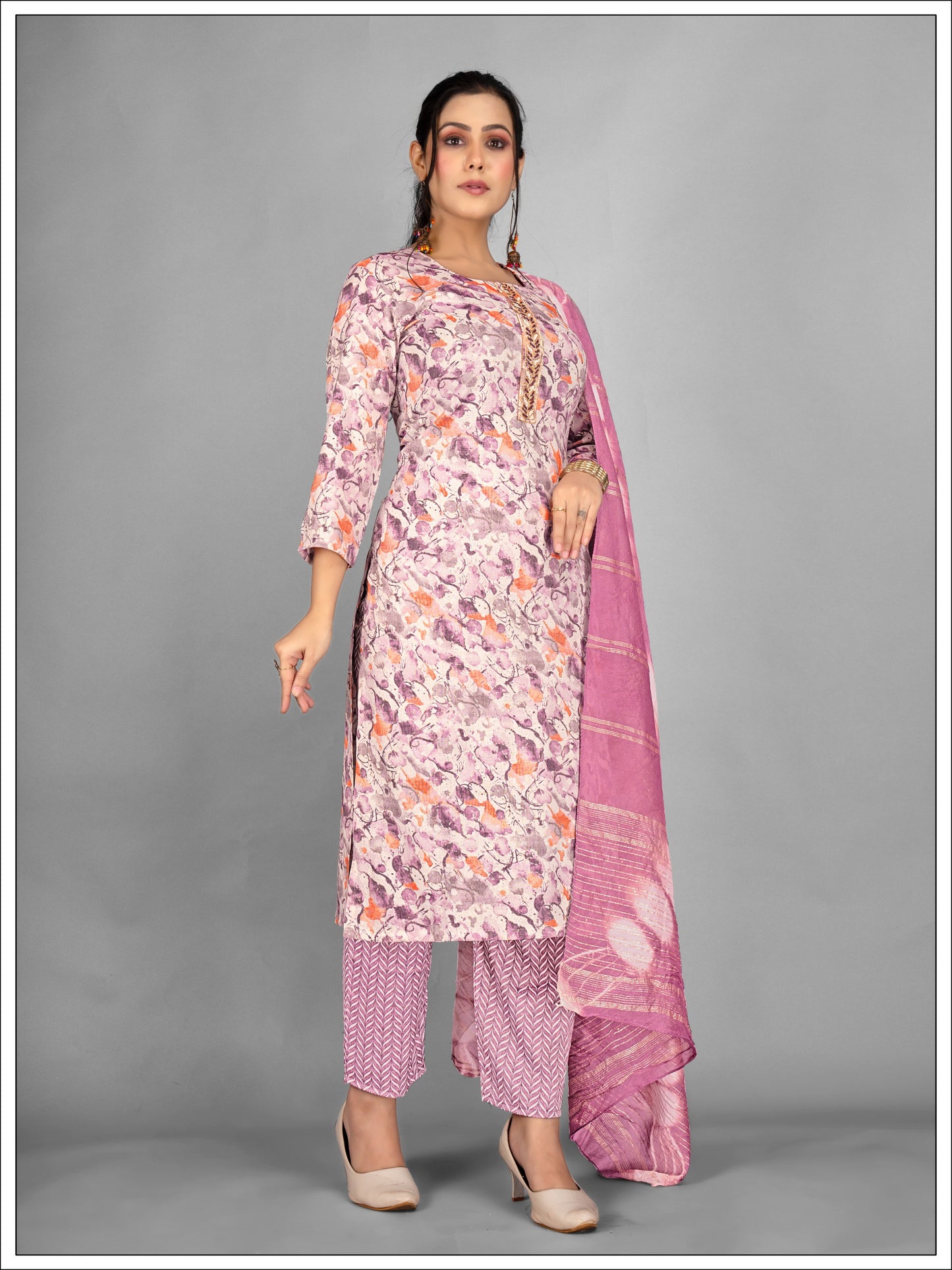 Printed Pink Kurti with Cigarette Pants and Dupatta