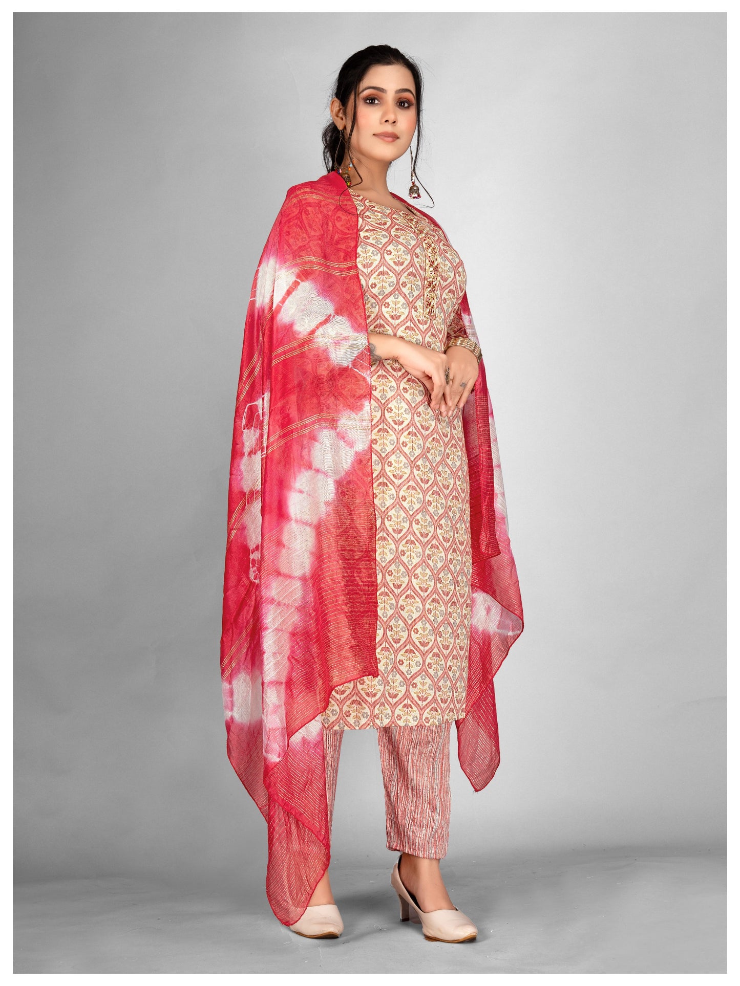 Chic and Comfortable Kurti Set