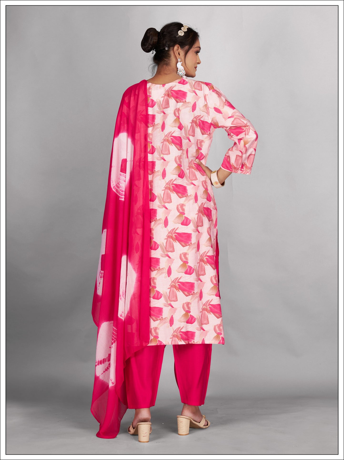 Traditional Yet Modern Kurti Pant Dupatta Set
