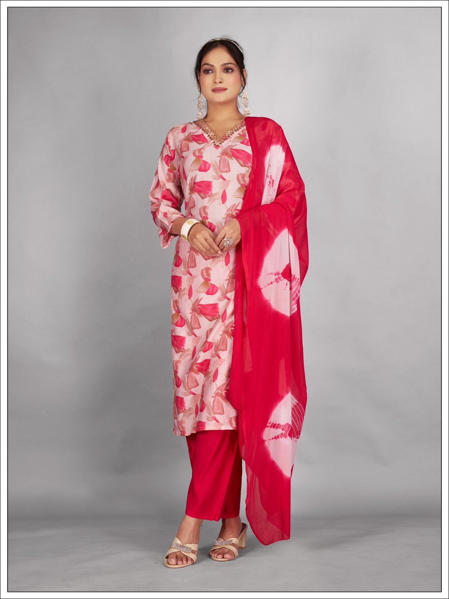 Traditional Yet Modern Kurti Pant Dupatta Set