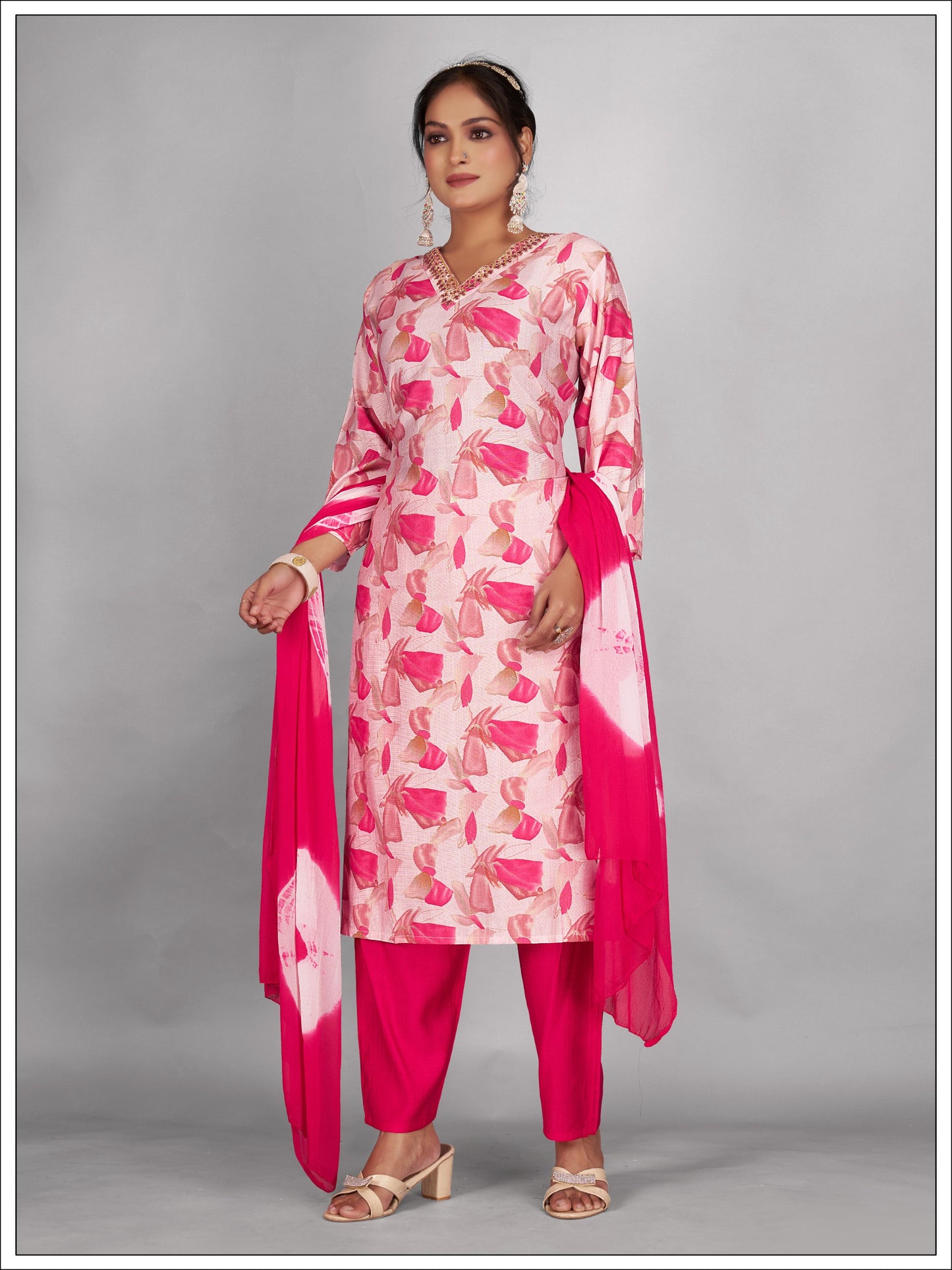 Traditional Yet Modern Kurti Pant Dupatta Set