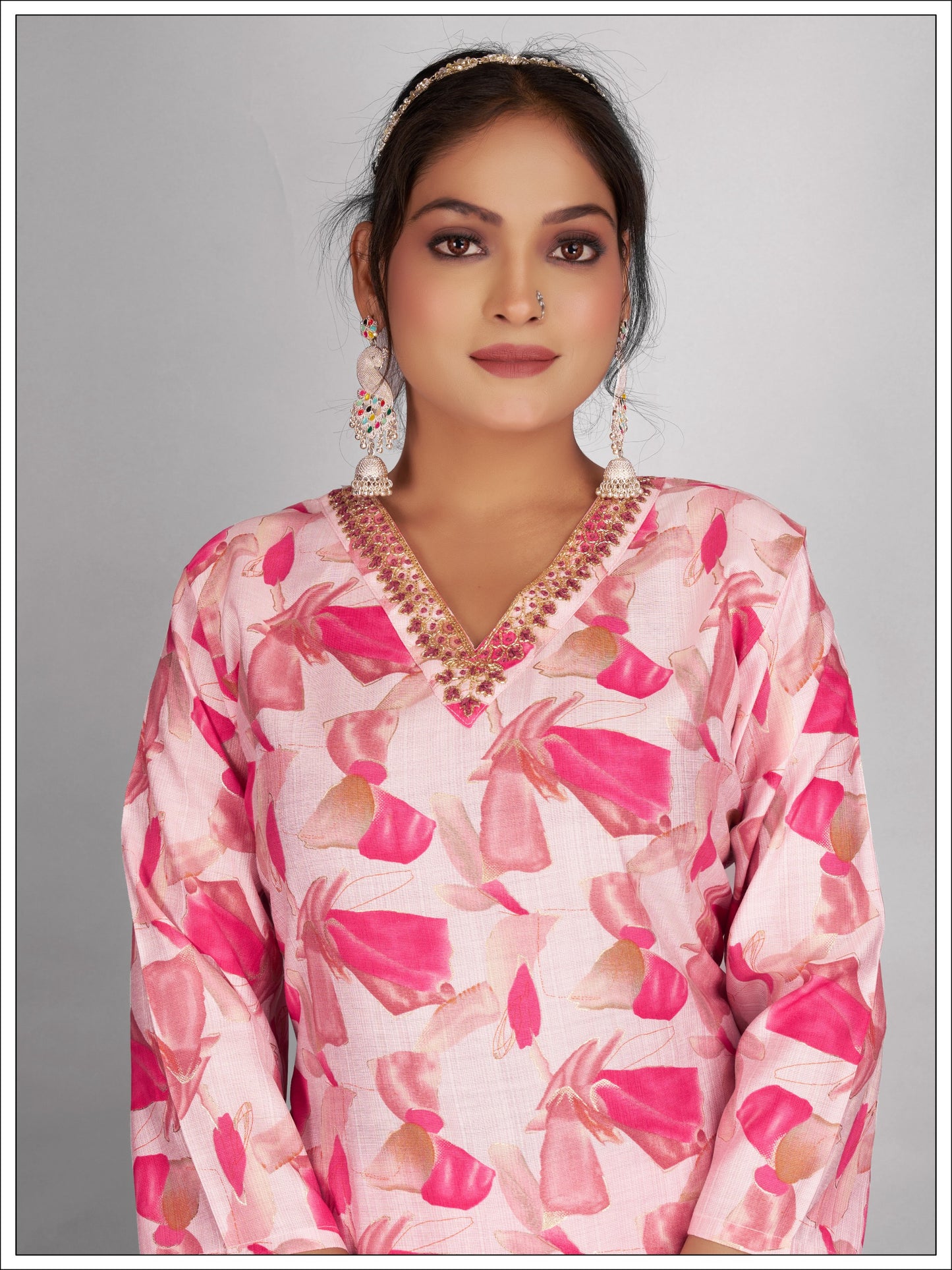 Traditional Yet Modern Kurti Pant Dupatta Set
