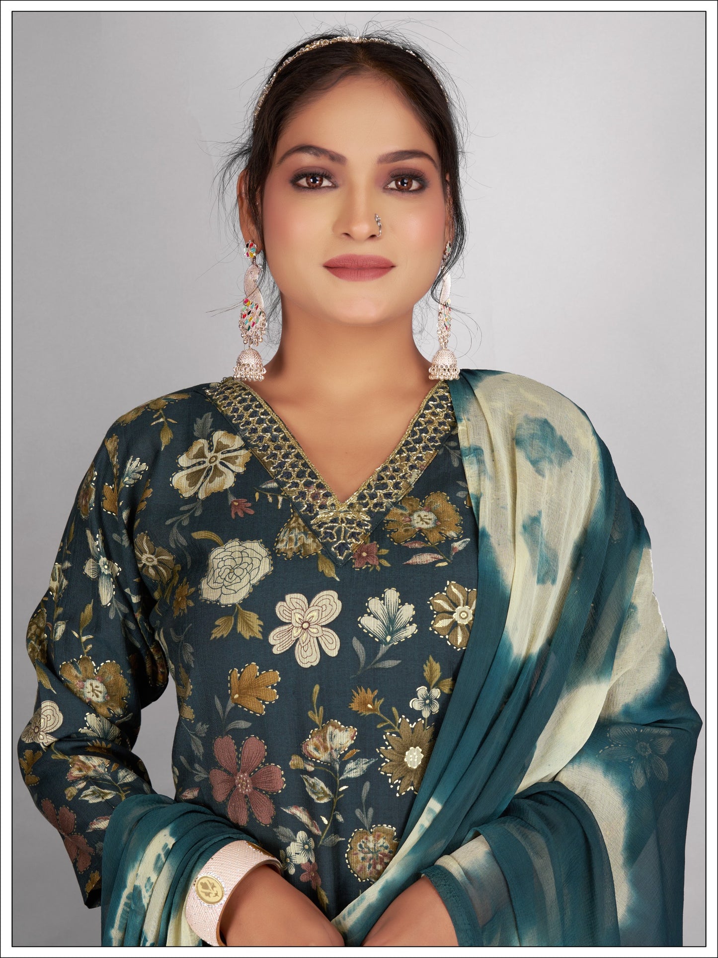 Modern Ethnic Wear Kurti Set